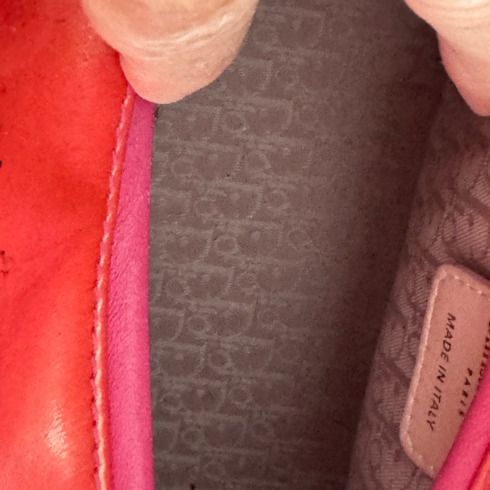 Dior Pink Quilted Handbag, patent leather, original dust bag - Picture 12 of 15